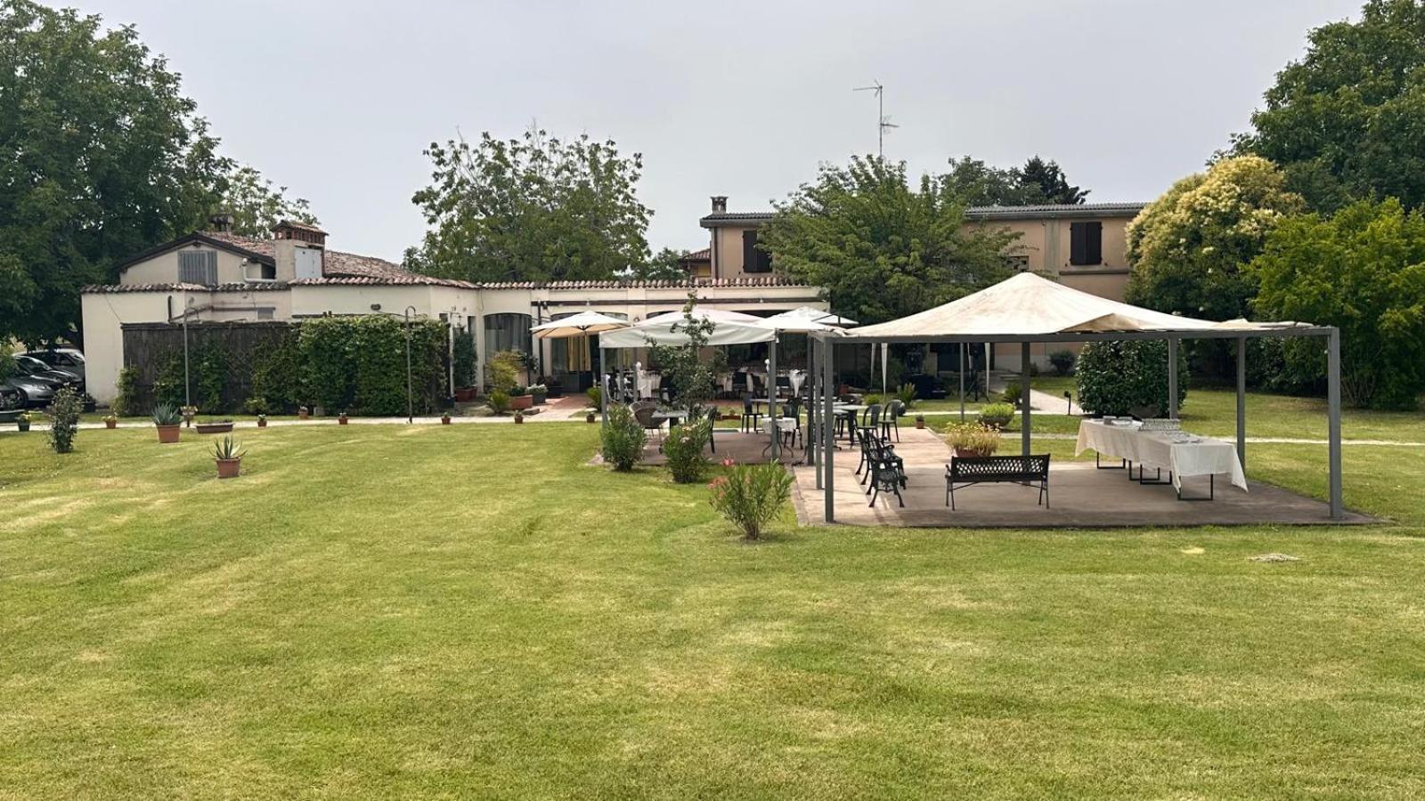 Agriturismo Il Borghetto Crespellano Bagian luar foto